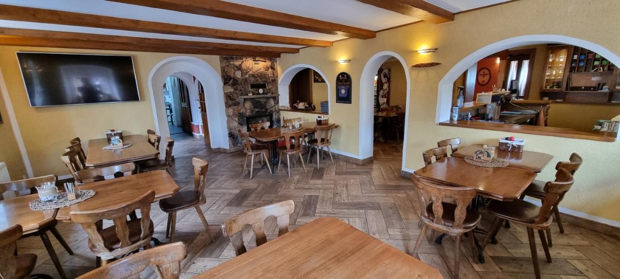 Restaurant & Pension Liebenstein Libá Extérieur photo
