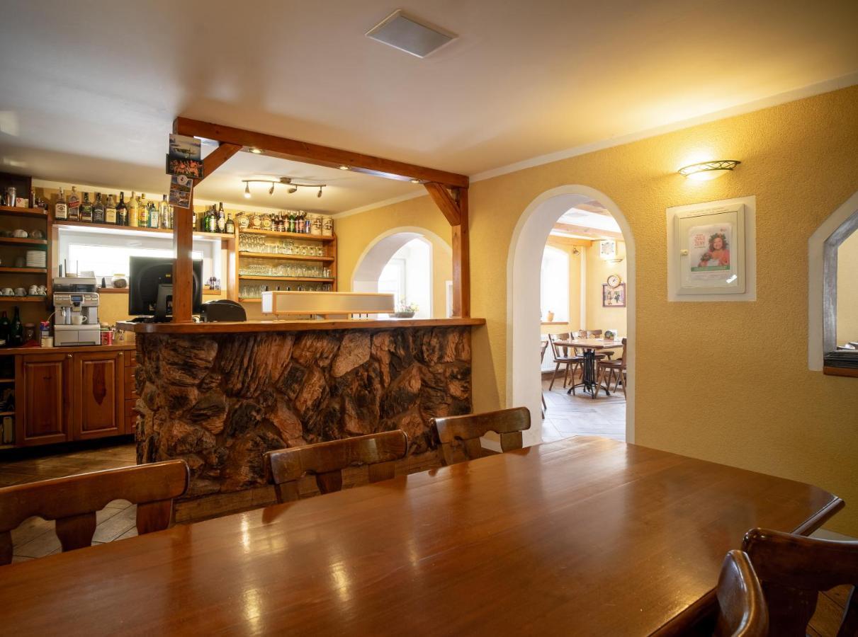 Restaurant & Pension Liebenstein Libá Extérieur photo