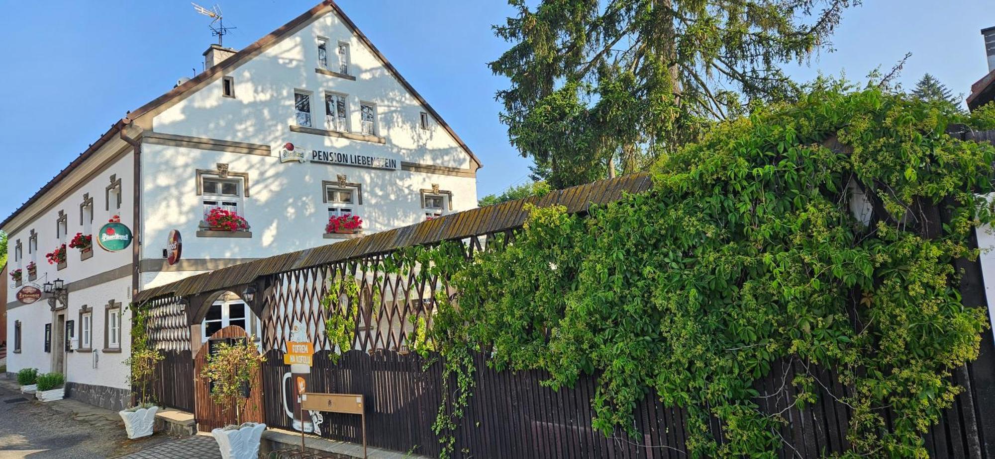 Restaurant & Pension Liebenstein Libá Extérieur photo