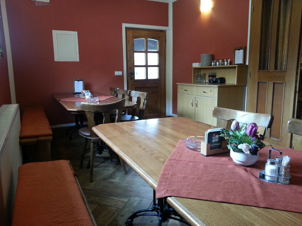 Restaurant & Pension Liebenstein Libá Extérieur photo